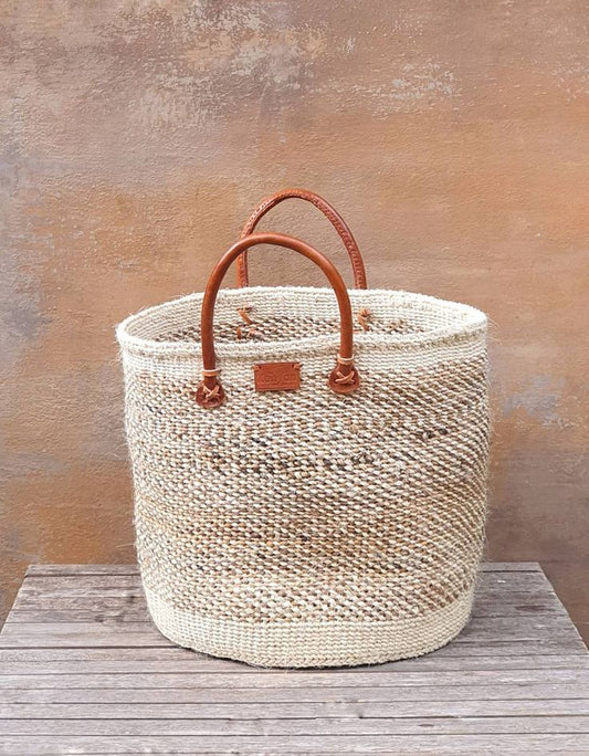 Handwoven Kenyan Kiondo Basket - Natural Sisal & Leather Handles